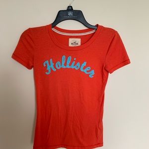 Hollister T-shirt juniors/women